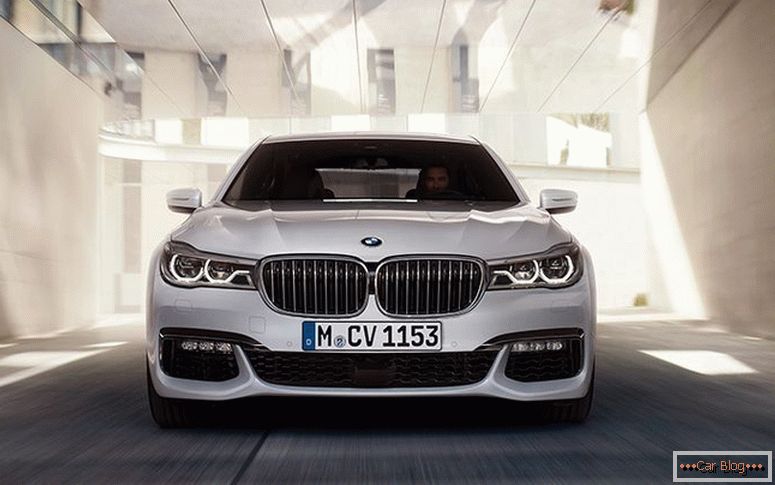 BMW 7 új