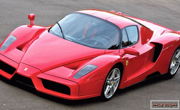 Ferrari Enzo autó