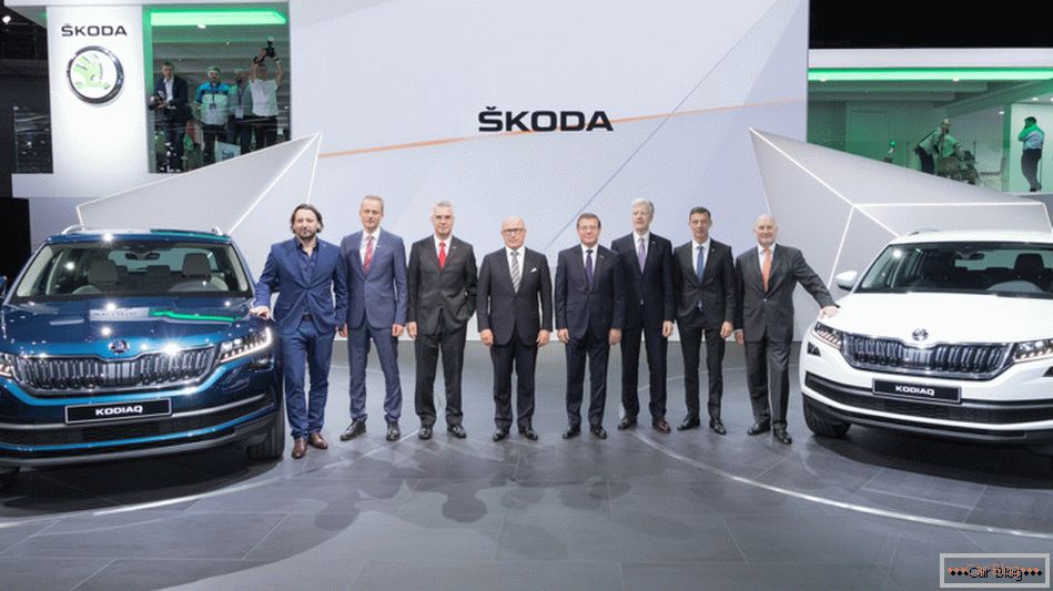 A csehek a párizsi autószalonon egy crossover-t mutattak be Skoda Kodiaq