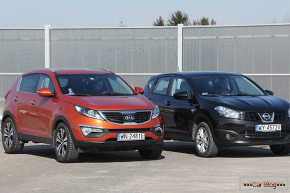 Két versenytárs összehasonlítása az értékesítési piacon: a Kia Sportage és a Nissan Qashqai