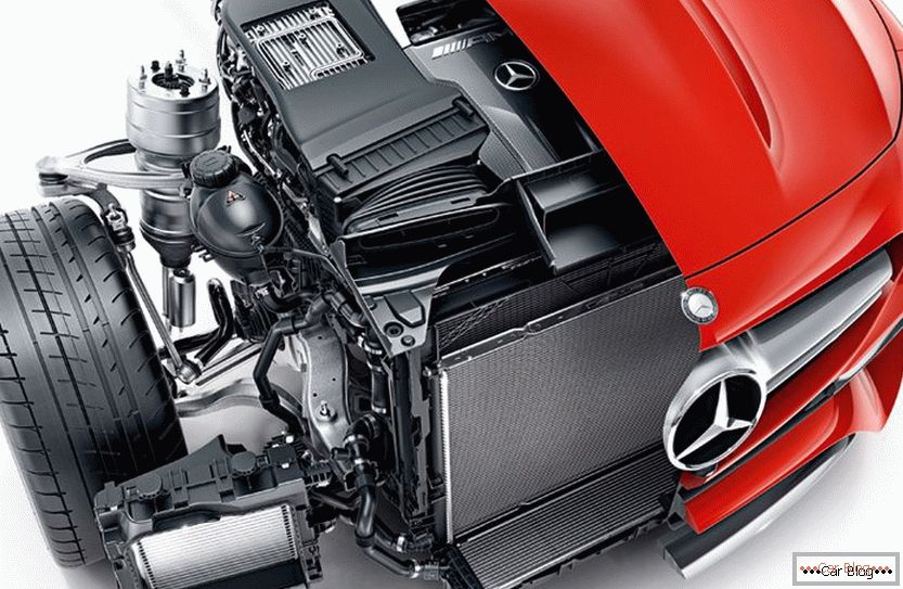 Mercedes AMG E 63 S мотор