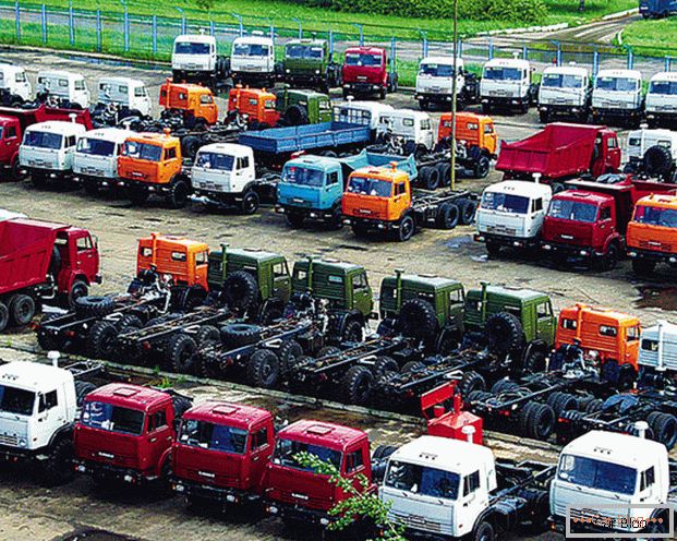 A teherautók jelentős szerepet játszanak gazdaságunkban