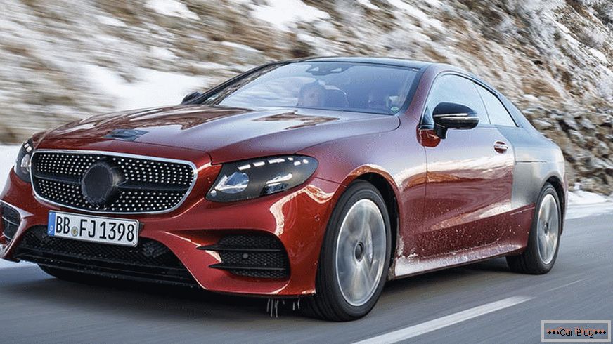 Новая генерация Mercedes E-osztály Kupa будет самой мощной с момента создания модели