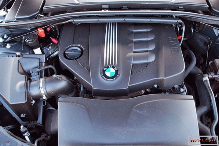 modern BMW motor