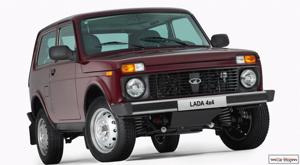 Felfüggesztés Lada 4x4 upgrade pneumatikus lengéscsillapítók