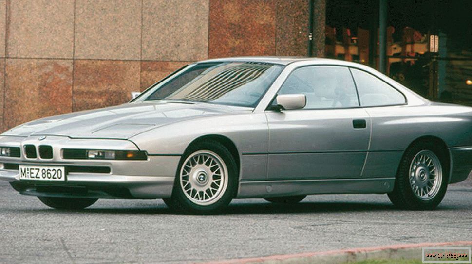 BMW 8 sorozat 1989