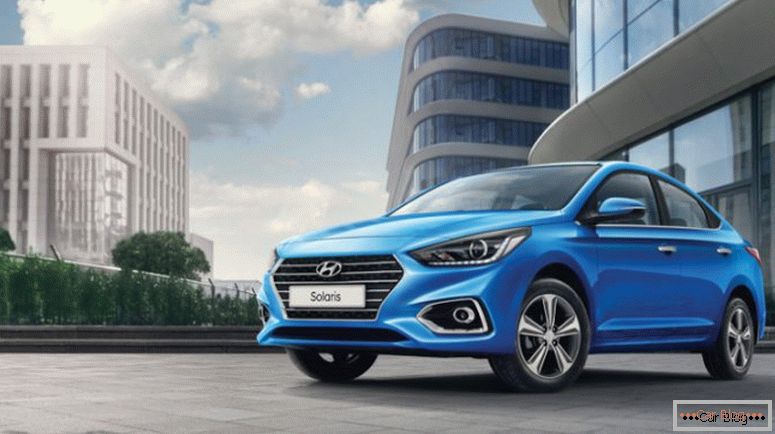 felülvizsgálja az új, második generációs Hyundai Solarist