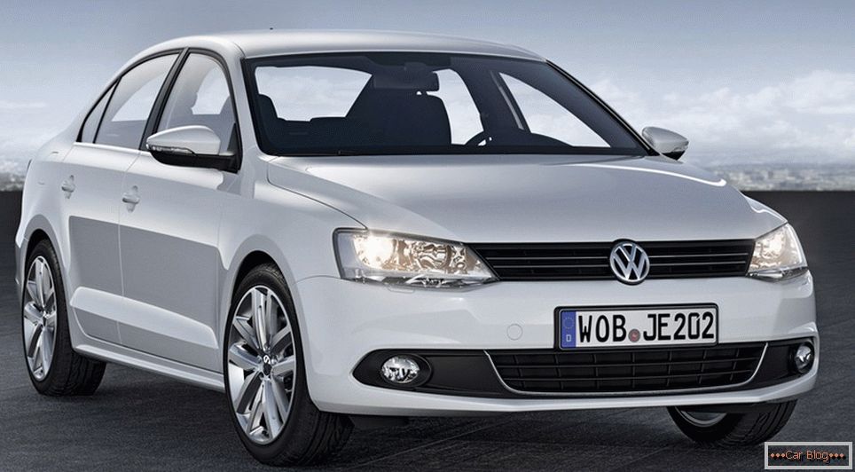 VW объявésл отзыв почтés двух тысяч авто, проданных в Россésés